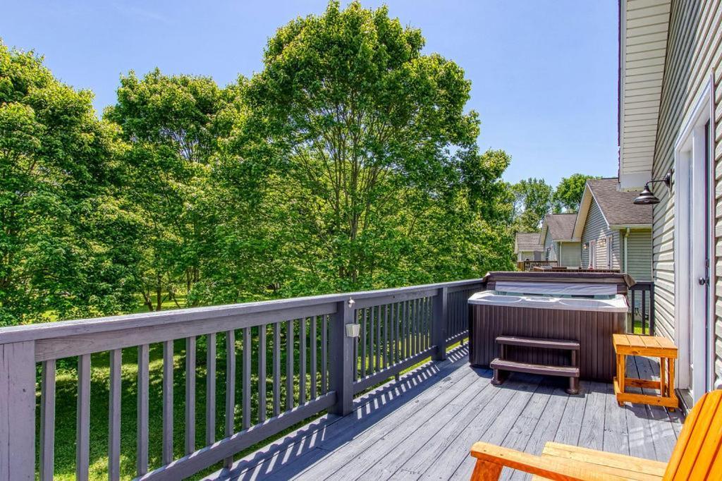 The Mason Jar, Hot Tub, Wifi, 1089 Free Tickets Each Paid Day, Dollywood And More! Pigeon Forge Kültér fotó