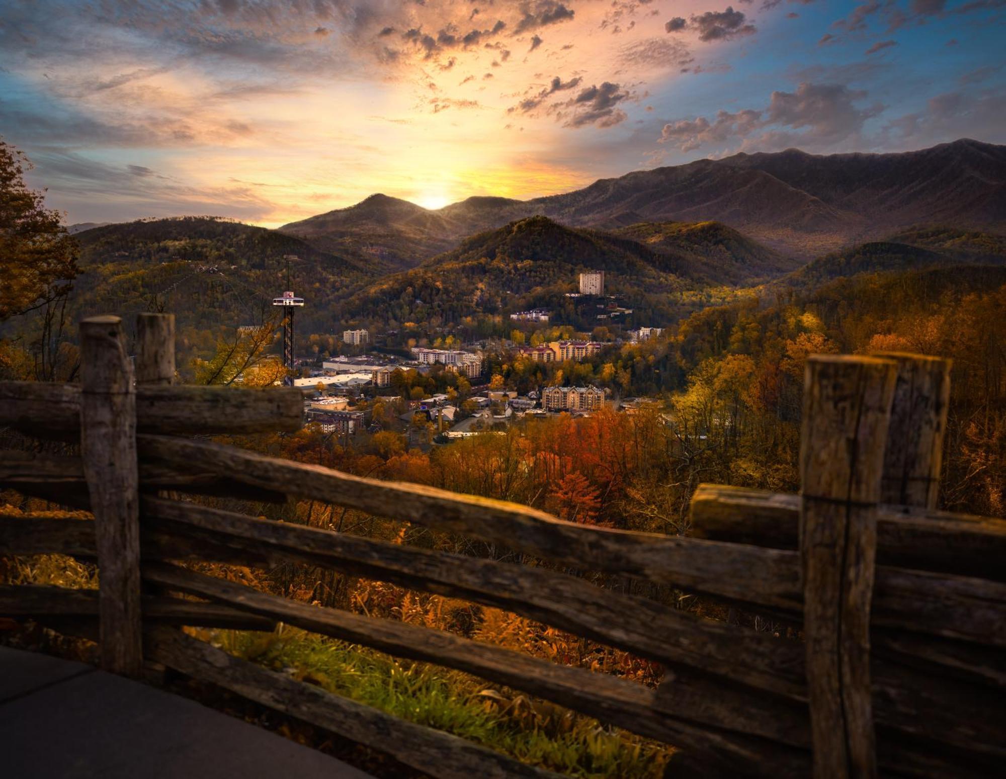 The Mason Jar, Hot Tub, Wifi, 1089 Free Tickets Each Paid Day, Dollywood And More! Pigeon Forge Kültér fotó